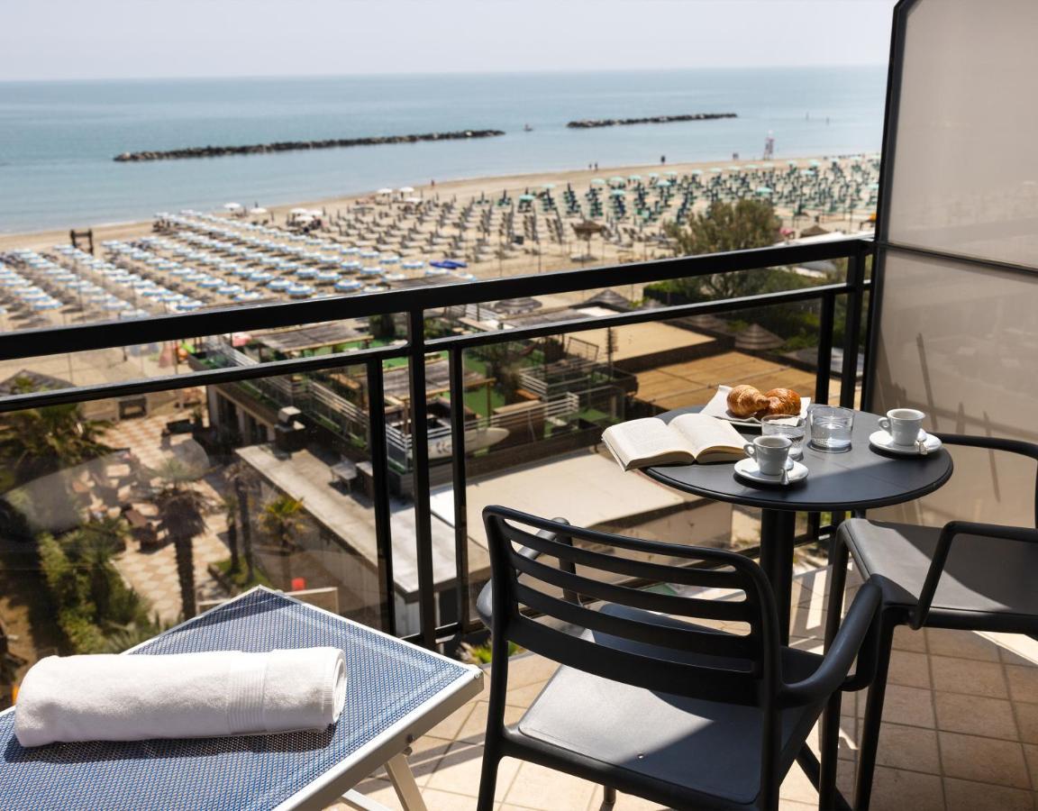 Hotel Constellation Lido Di Savio Exterior photo